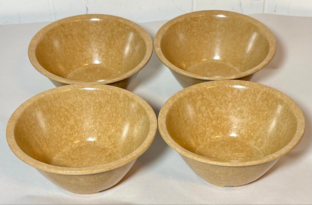 Vintage Kenro US Military Mess Hall Melamine Melmac Soup Bowls Set of 4 Tan 5.5